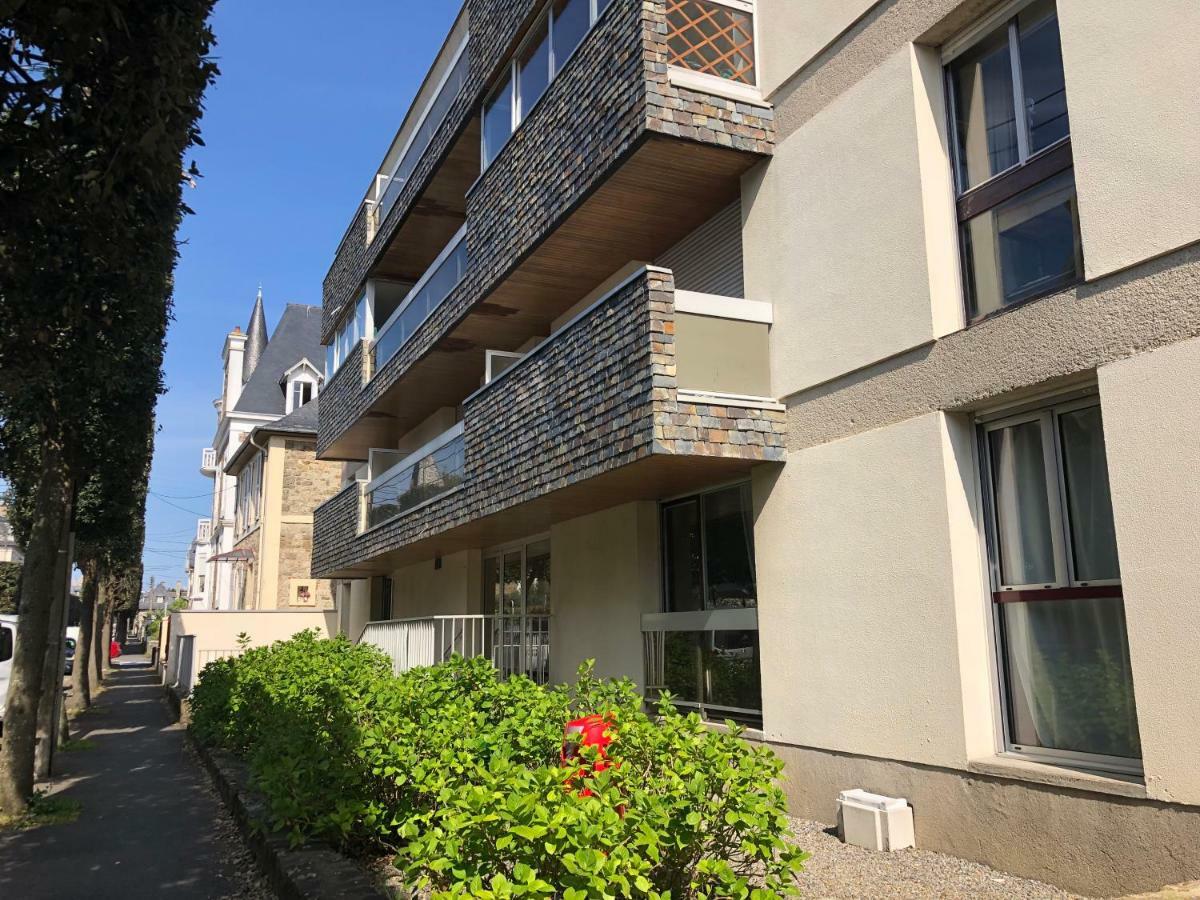 Le Courtoisville Apartment Saint-Malo Bagian luar foto